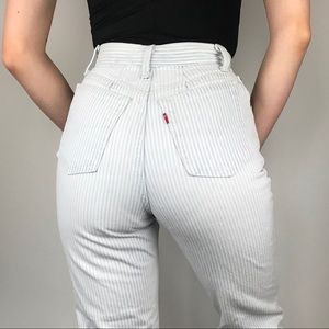 Vintage pinstriped Levi’s Mom Jeans
